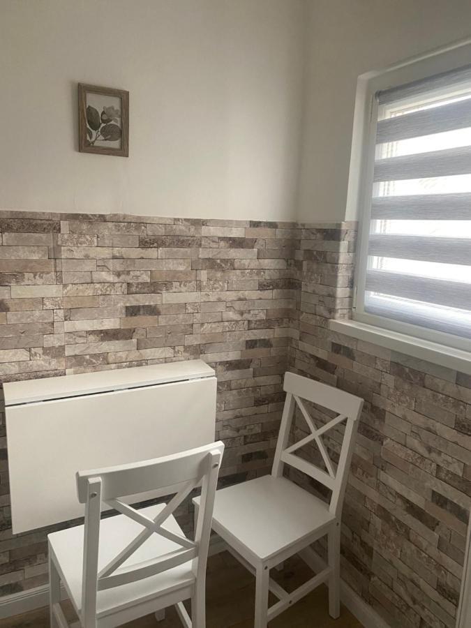 L&M Apartment Targu Mures Exterior photo